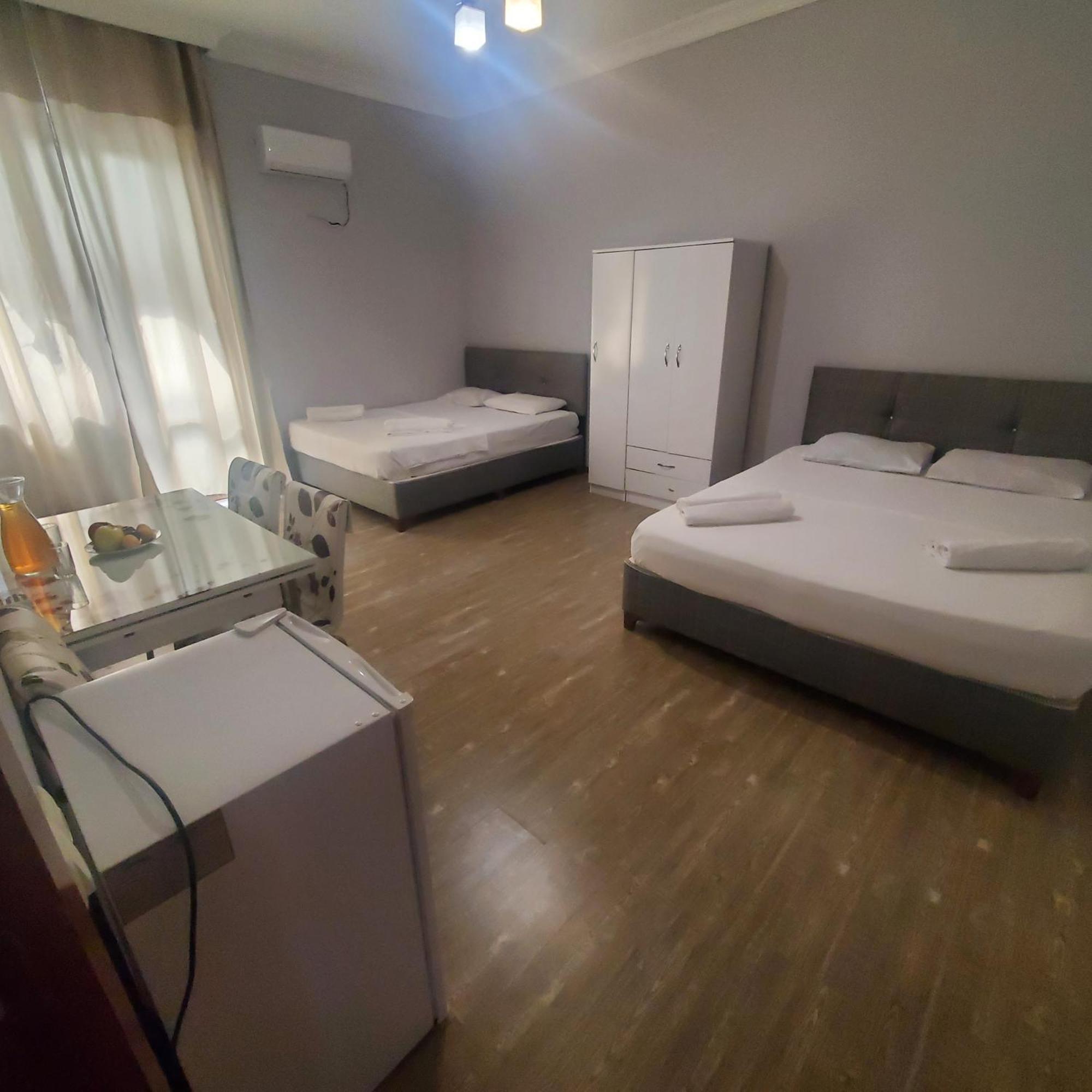 Elite Hotel Кобулети Стая снимка