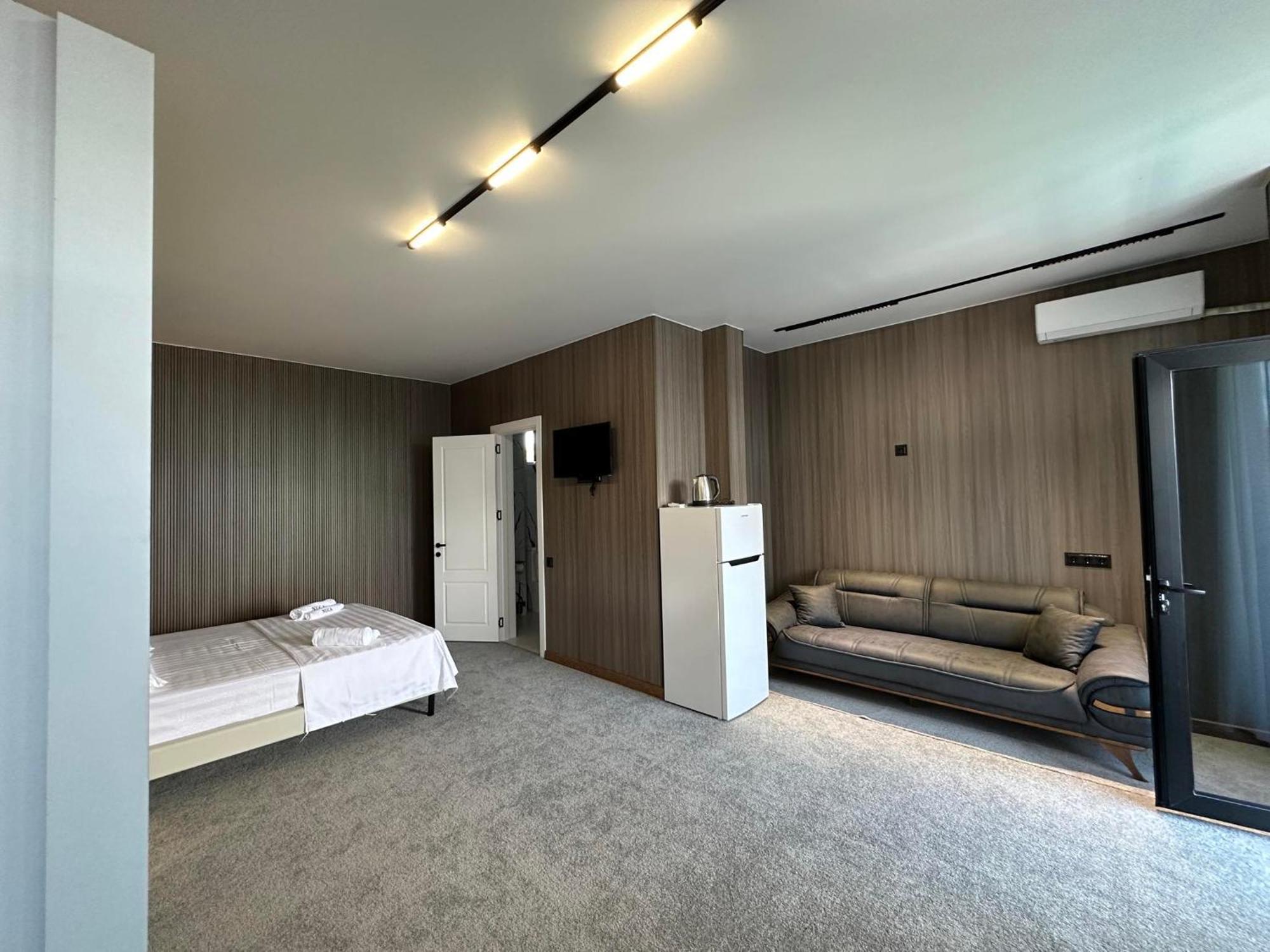 Elite Hotel Кобулети Екстериор снимка